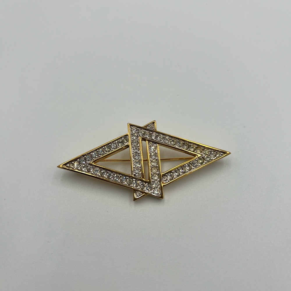 Nina Ricci Brooch